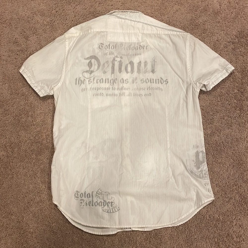 Guess button down. - Picture 3 of 3